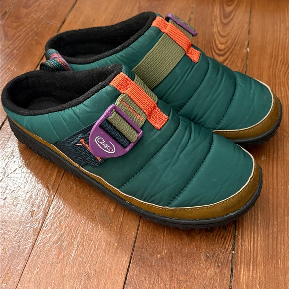 Chaco Women’s Ramble Puff Clogs Size 7 - Picture 2 of 10